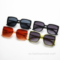 Nuevas gafas de sol cuadradas con montura grande Retro, gafas de sol de cara redonda para hombres y mujeres, elegantes gafas de tiro callejero s21155